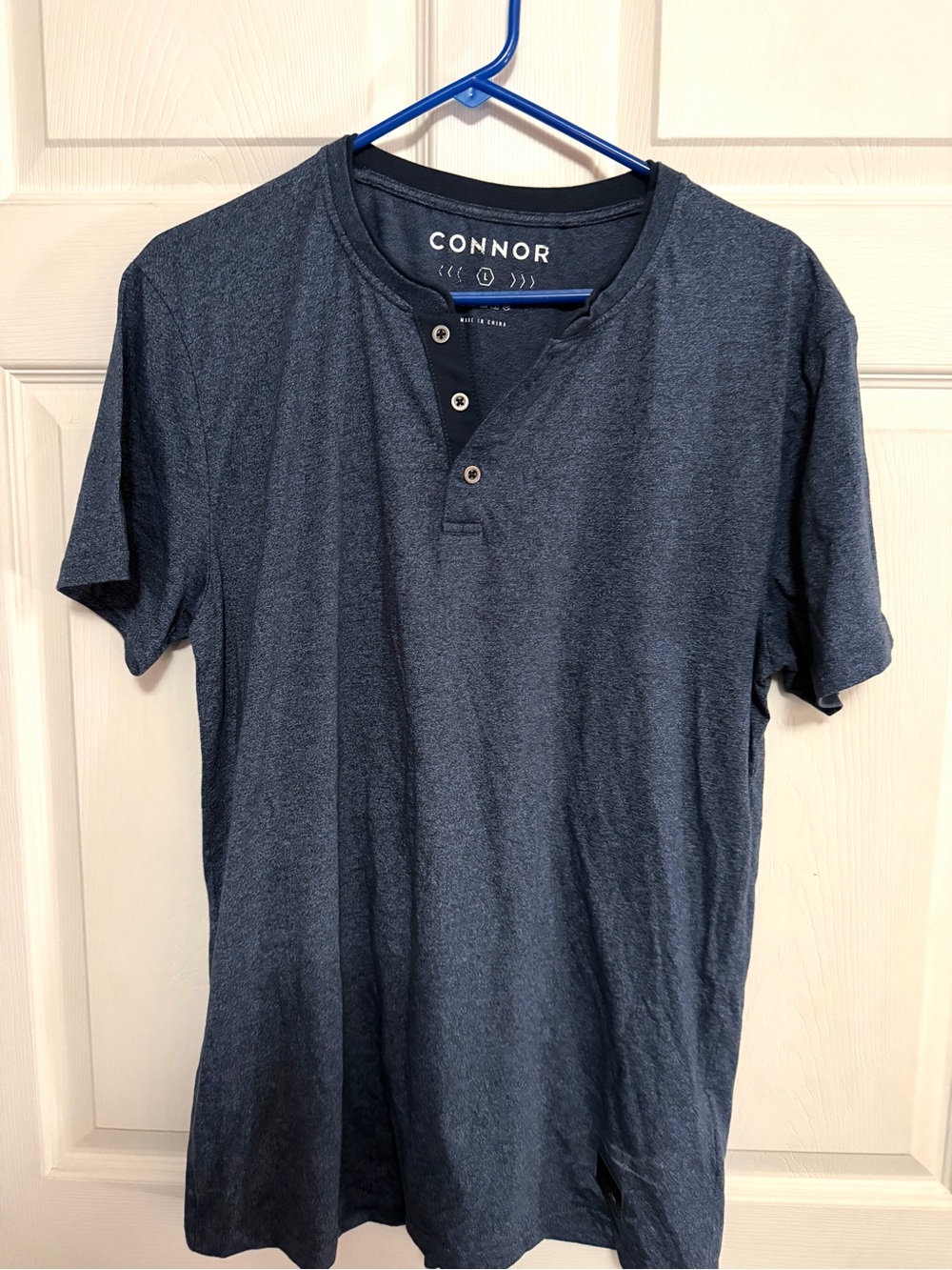 CONNOR Men's Heather Navy Short-Sleeve Henley Button-Down